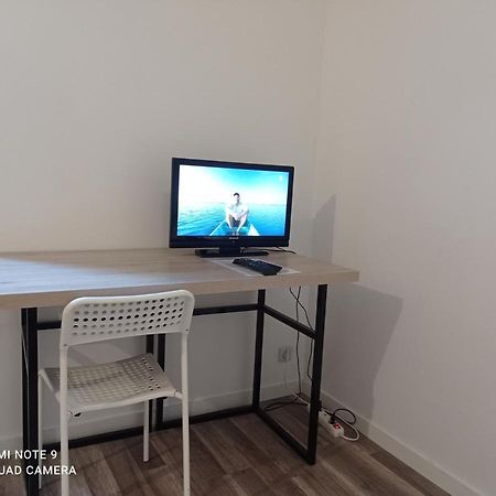 Studio Confortable Bien Equipe Et Renove 阿尔比 外观 照片